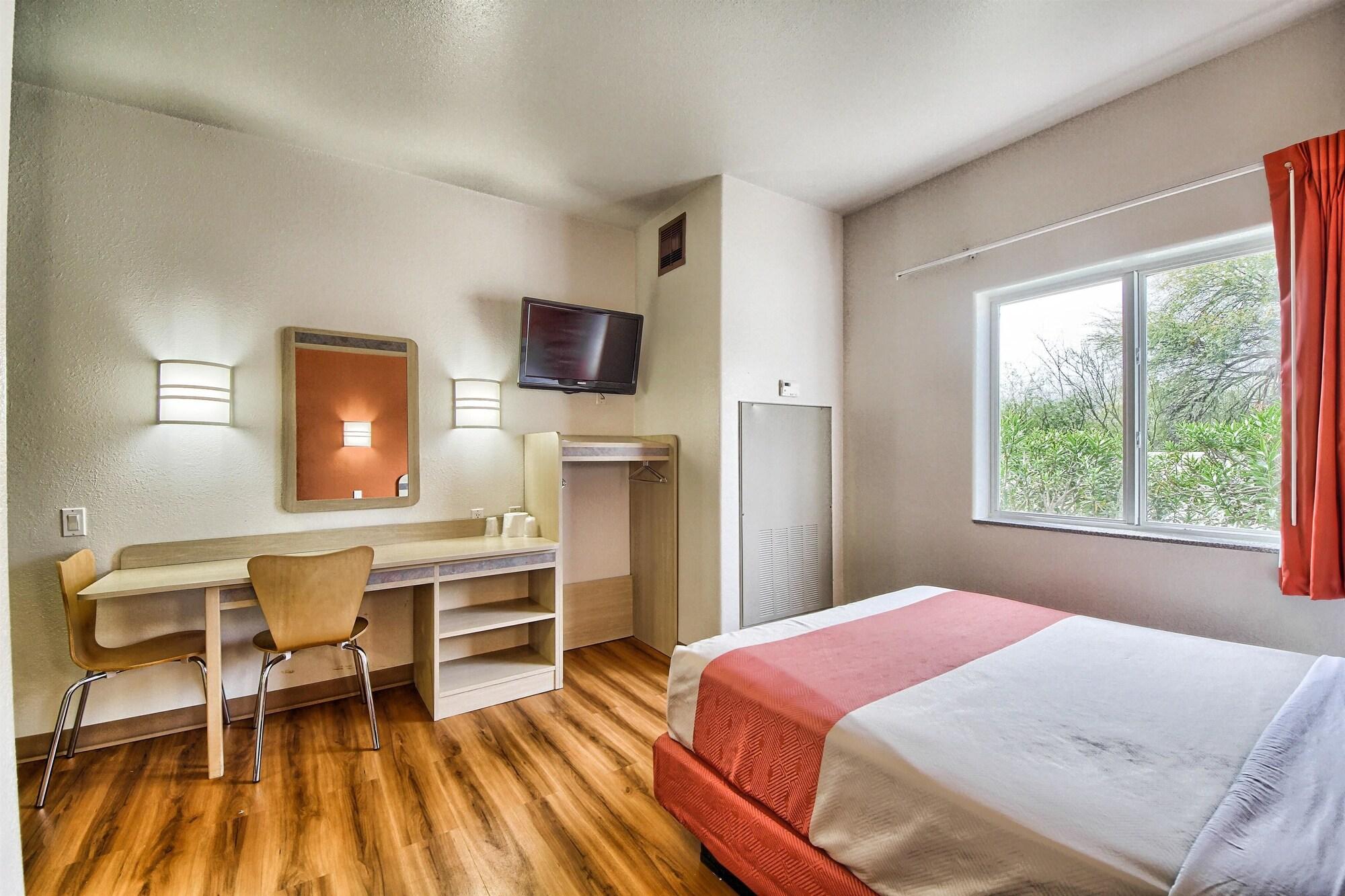 Motel 6-Mission, Tx Exteriör bild