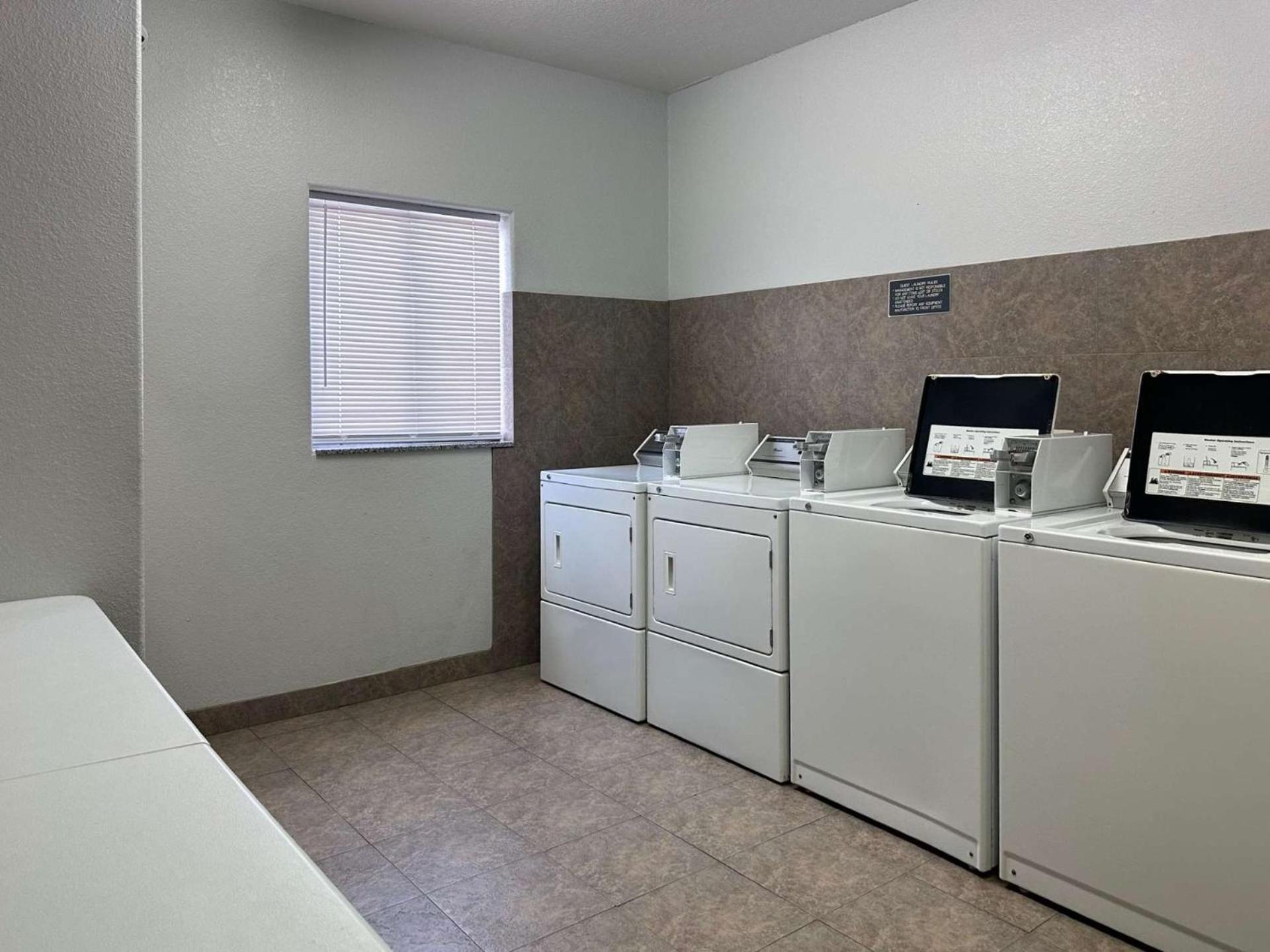 Motel 6-Mission, Tx Exteriör bild